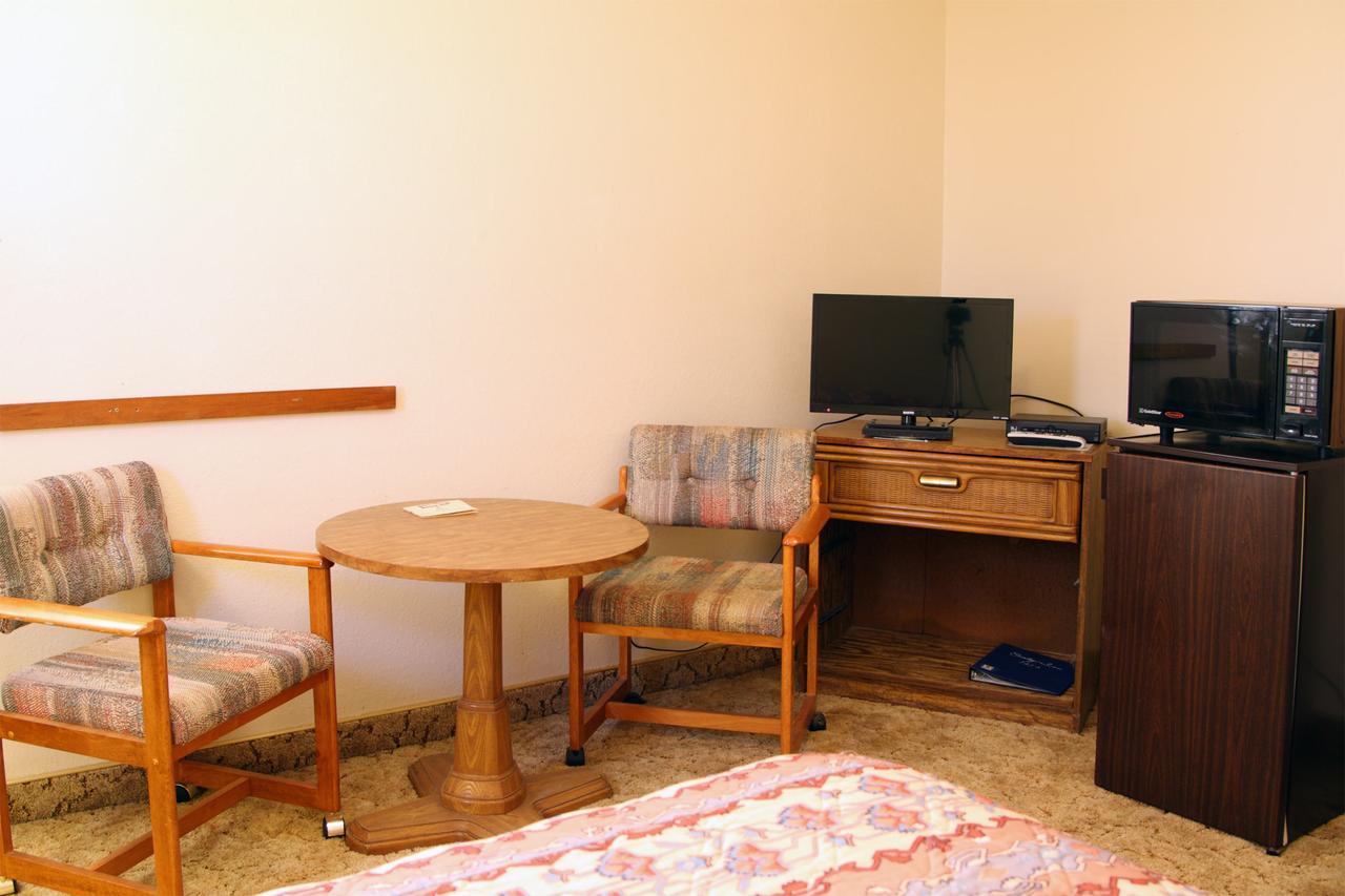 Country Inn Motel Dove Creek Luaran gambar