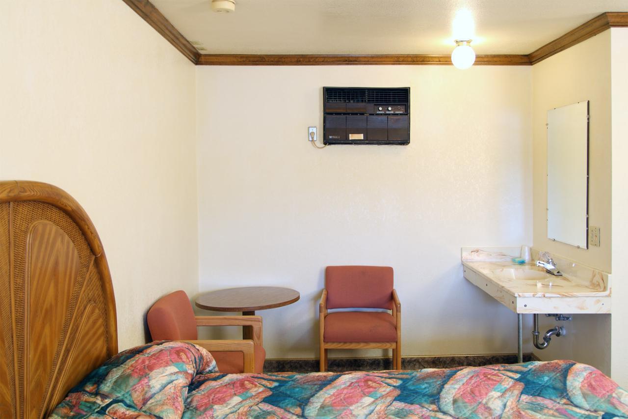 Country Inn Motel Dove Creek Luaran gambar