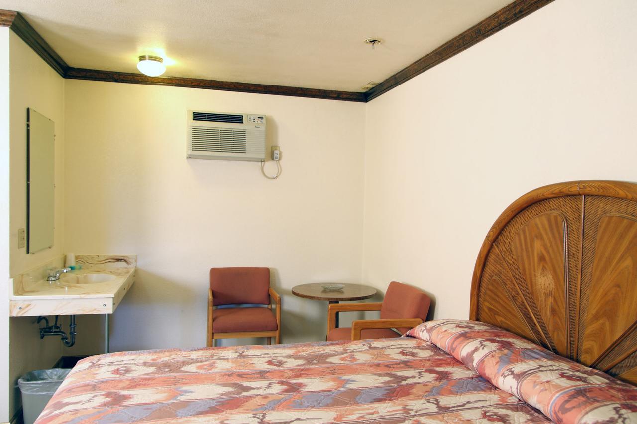 Country Inn Motel Dove Creek Luaran gambar